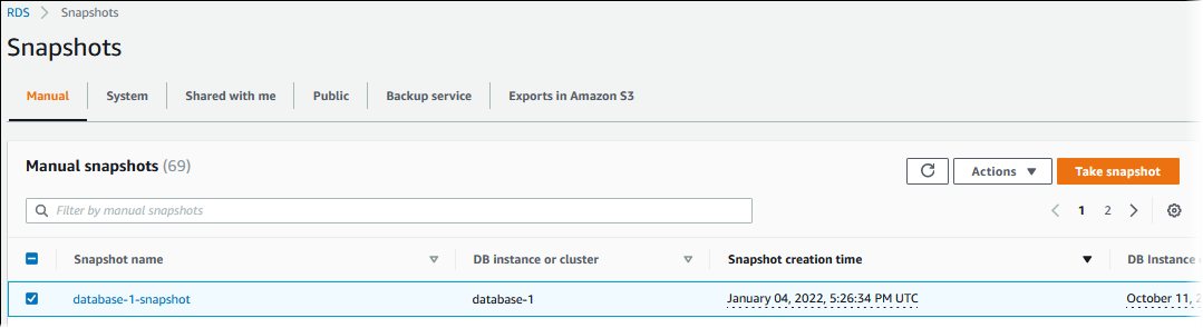 Die Option „Snapshot wiederherstellen“ finden Sie im Aktionsmenü der RDS Konsole