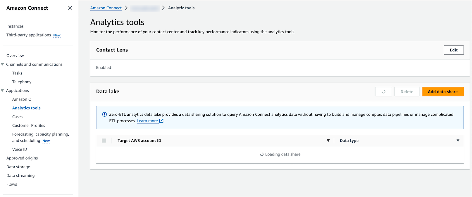 Das Kontrollkästchen „Kontaktlinsen aktivieren“ in der AWS Konsole.