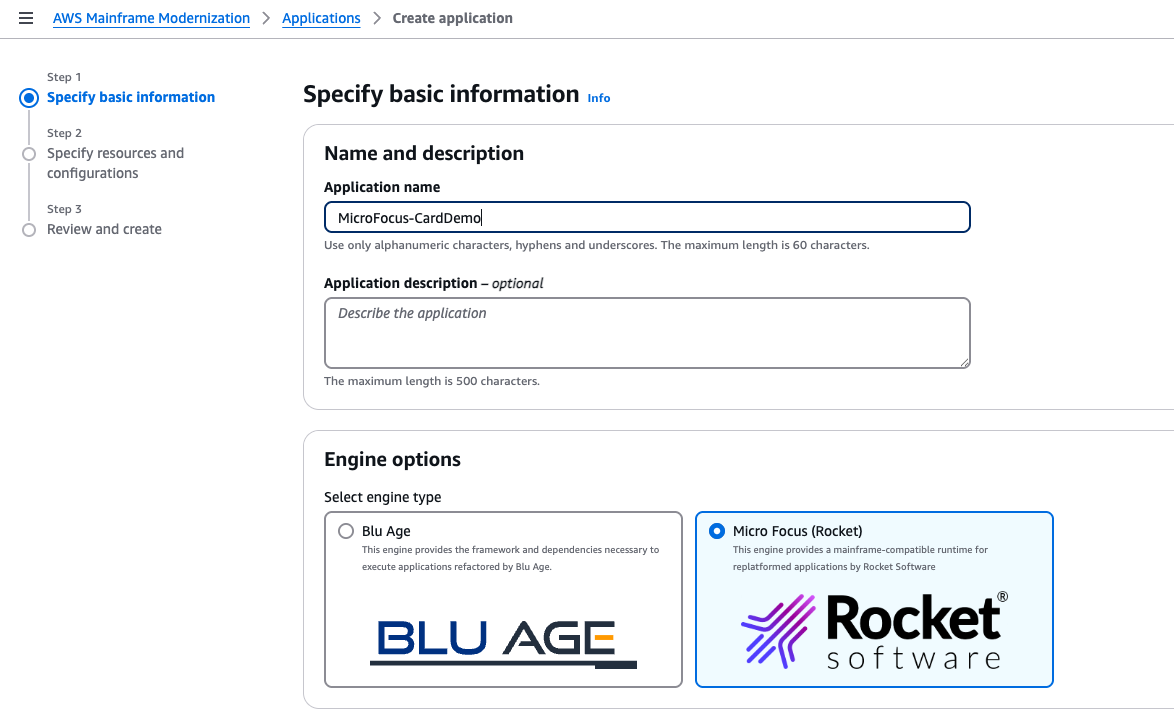 Auf der Seite „Anwendungen erstellen“ ist der Engine-Typ von Rocket Software ausgewählt.