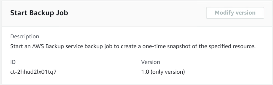 Starten Sie die Backup-Job-Oberfläche mit Beschreibung, ID und Versionsdetails für den AWS Backup Dienst.