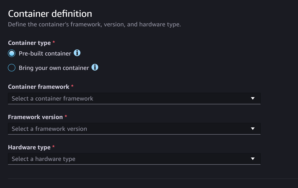 Screenshot des Abschnitts mit der Container-Definition zum Erstellen eines Modells in Studio.