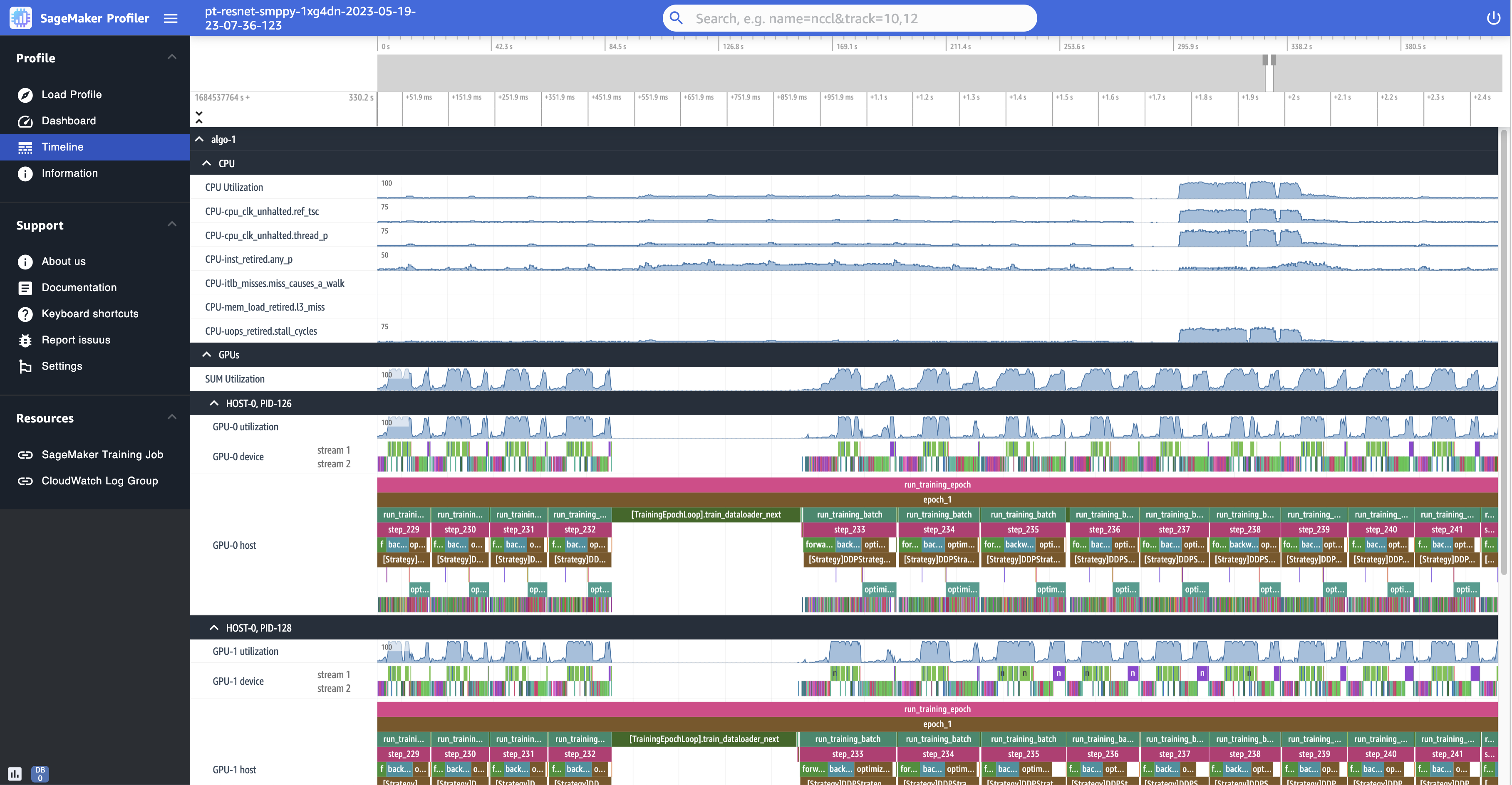 Timeline-Seite in der SageMaker Profiler-Benutzeroberfläche, auf der das Profil eines Beispiel-Trainingsjobs visualisiert wird.