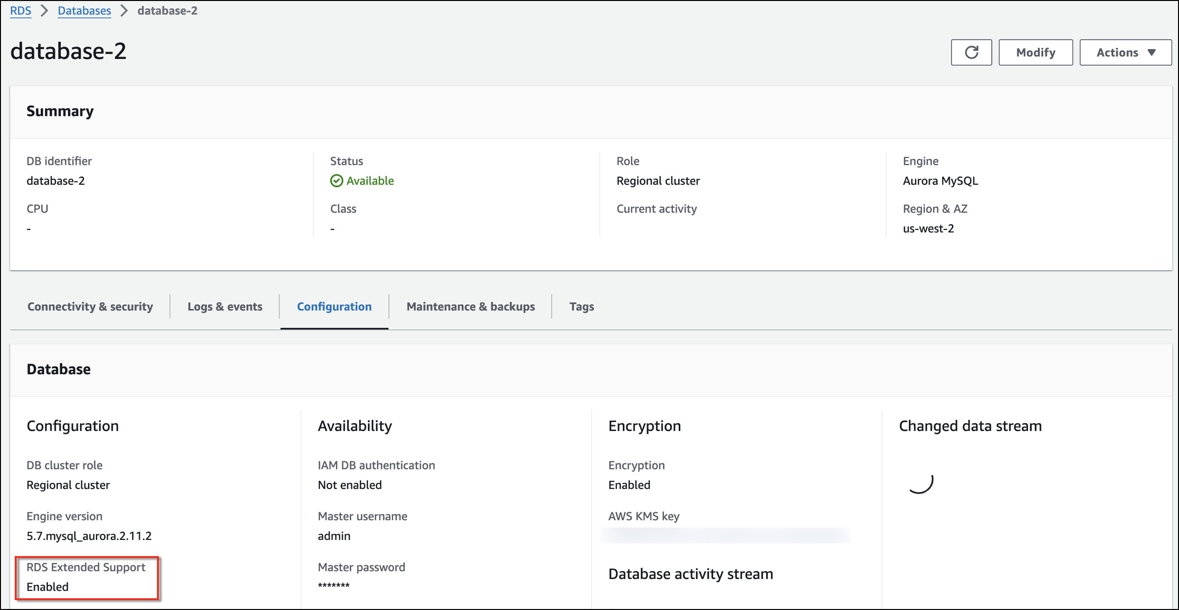 La pestaña Configuración de una página de detalles de la base de datos que muestra el estado del Soporte extendido de RDS.