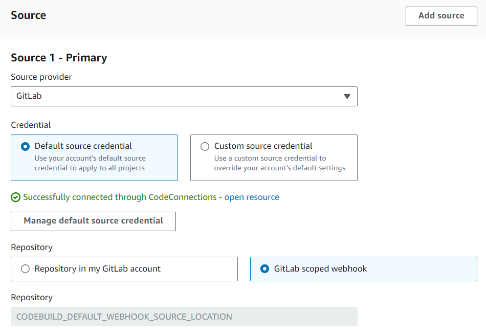 La configuración del webhook con GitLab ámbito específico.