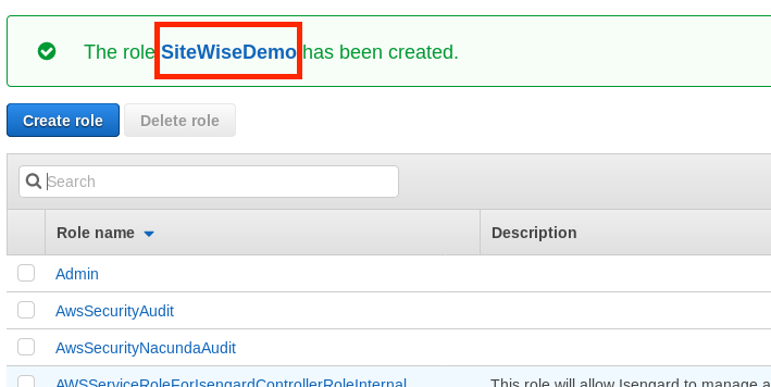 IAMCaptura de pantalla de la página «Se SiteWiseDemo ha creado el rol».