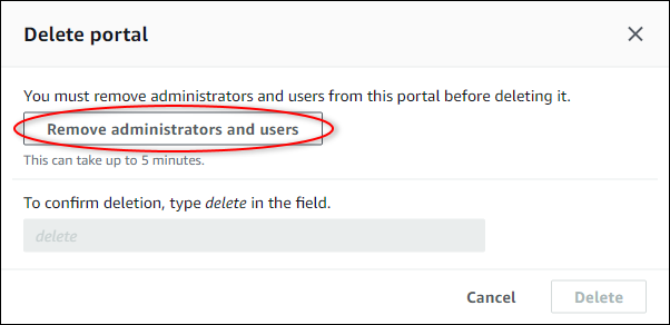 El cuadro de diálogo “Eliminar portal” con “Eliminar administradores y usuarios” resaltado.