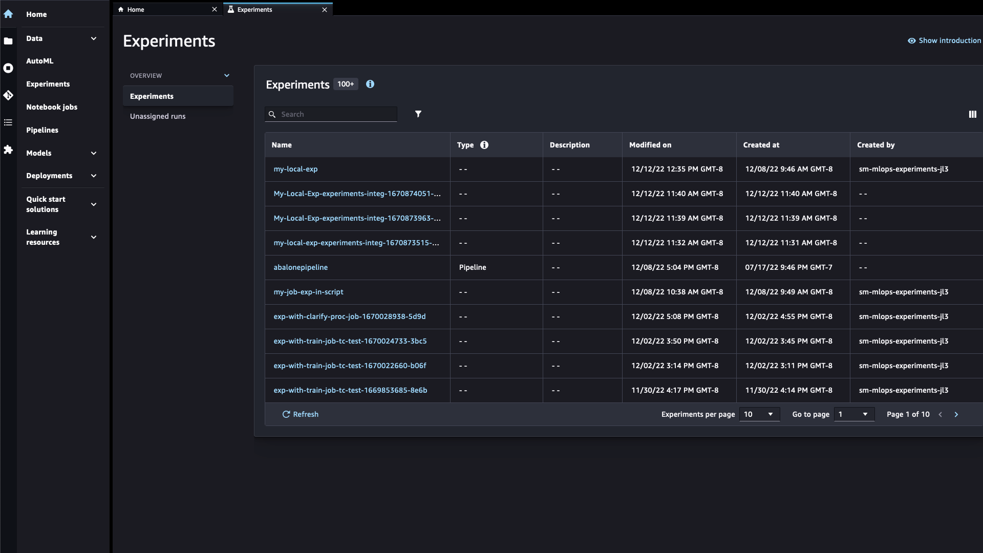 Una lista de experimentos en la interfaz de usuario de SageMaker experimentos