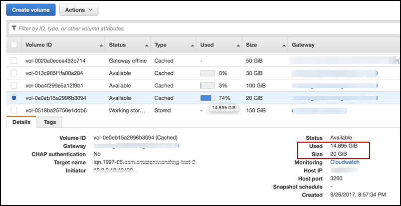 Página de volúmenes de Storage Gateway con el volumen seleccionado que muestra el espacio total y utilizado.