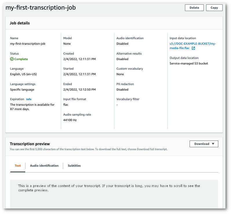 Amazon Transcribecaptura de pantalla de la consola: página de resumen para la transcripción en un bucket gestionado por el servicio.