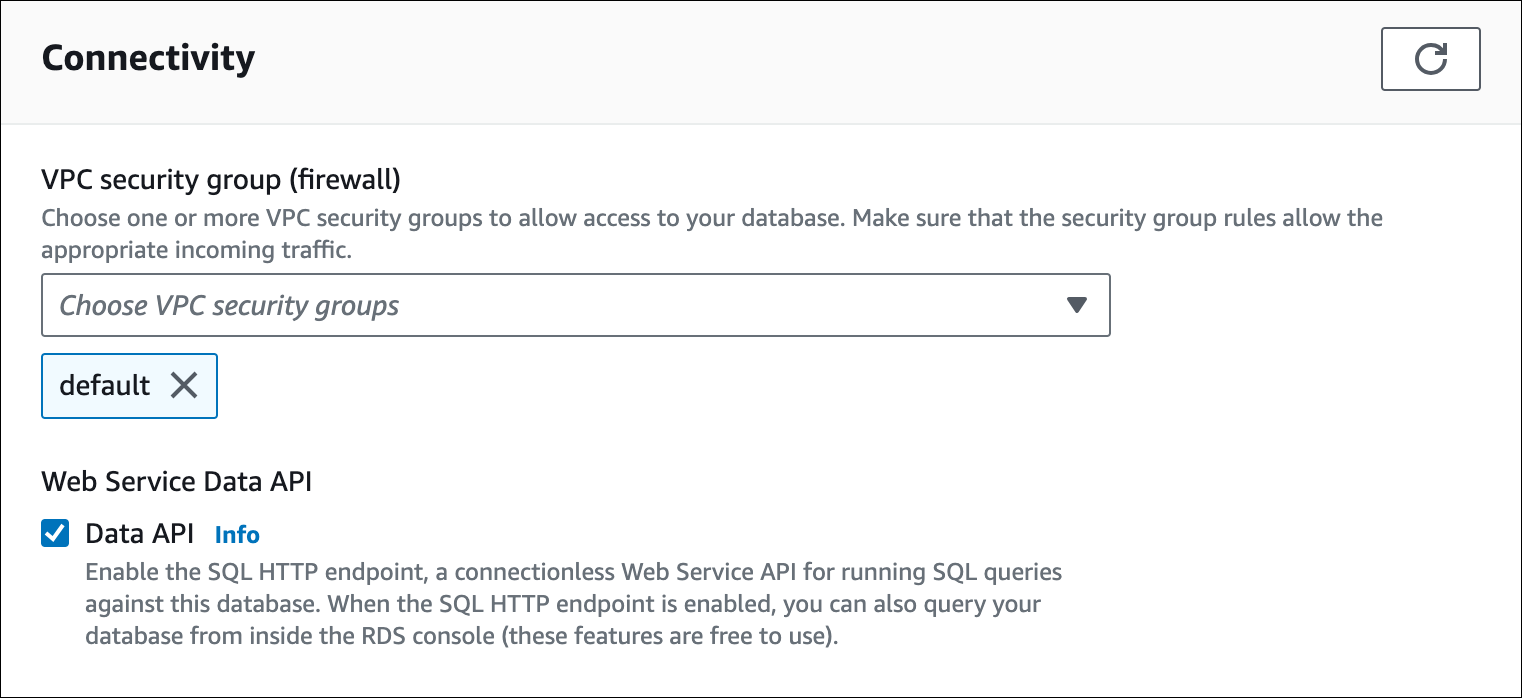 Dans la section Connectivité de la page Modifier le cluster de base de données, la API case Données est cochée.