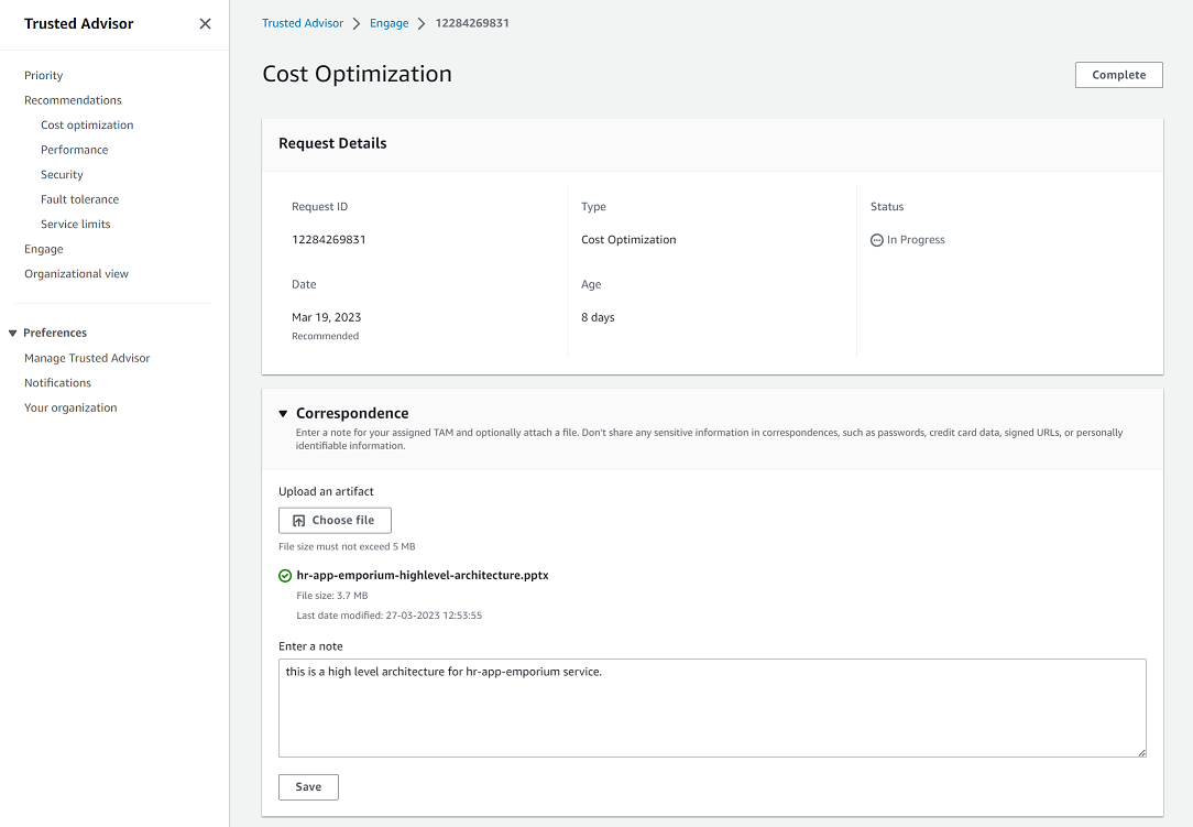 Pièces jointes et notes dans Trusted Advisor Engage.