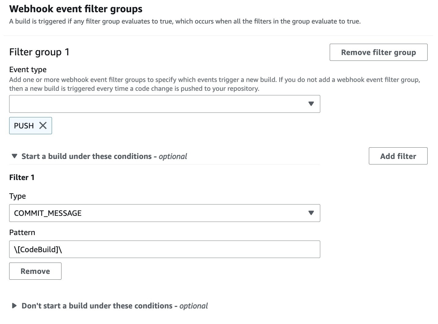 Un groupe de filtres Webhook qui déclenche une compilation pour un événement push lorsque le message de validation principal correspond à l'expression régulière.