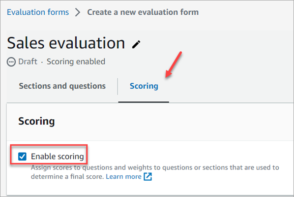 La page des formulaires d'évaluation, l'onglet de notation, l'option d'activation de la notation.