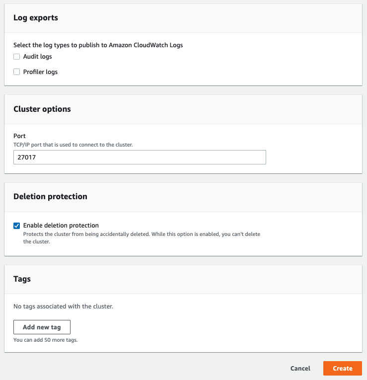 Complétez la nouvelle configuration du clone en sélectionnant éventuellement le type de journaux à exporter, un port spécifique utilisé pour se connecter au cluster et une protection contre la suppression accidentelle du cluster.