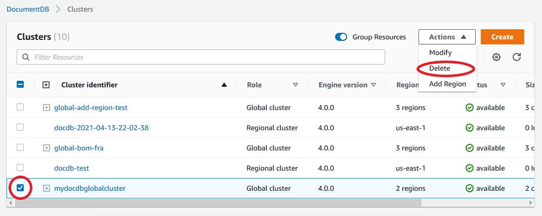 Image : la boîte de navigation Clusters montrant la sélection d'un cluster global et mettant en évidence l'action « Supprimer ».