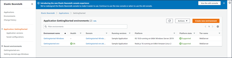 Image de la page de présentation de l'application avec une liste des environnements d'applications sur la console Elastic Beanstalk