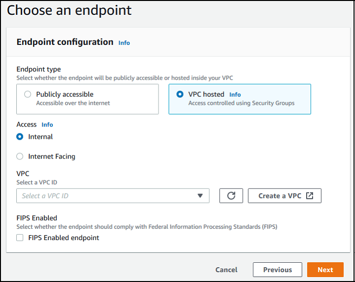 La section Choisissez une console de point de terminaison VPC avec hébergement sélectionné.