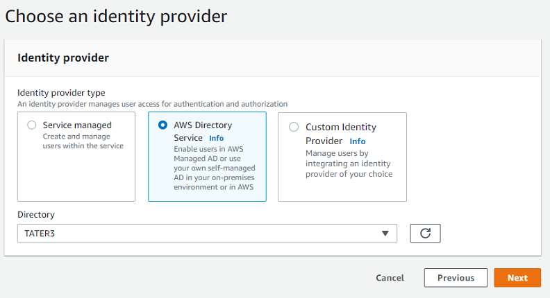 Capture d'écran de la console montrant la section Choisir un fournisseur d'identité avec Directory Service sélectionné.