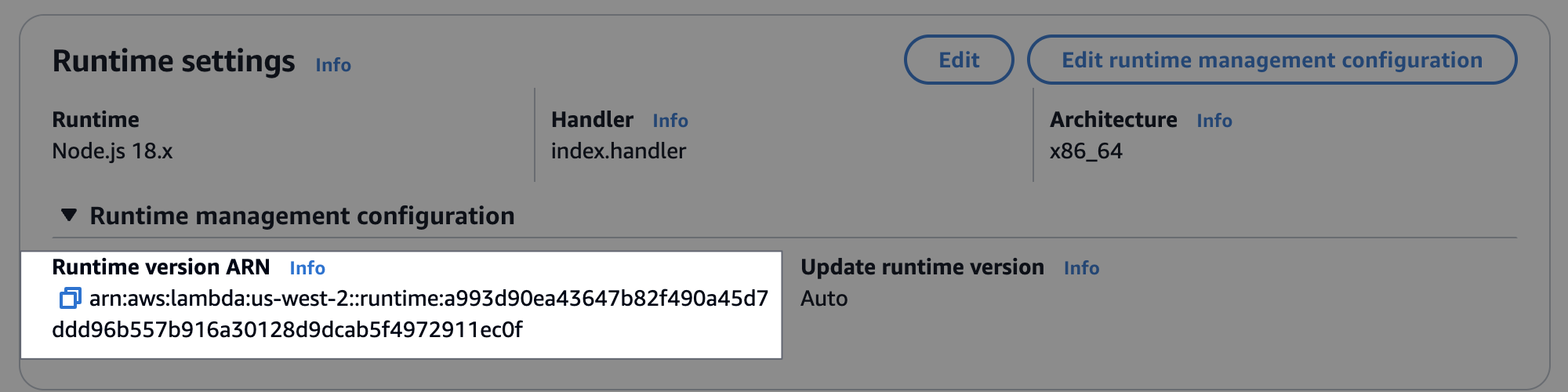 Menampilkan bagian pengaturan Runtime pada layar, dan menunjukkan di mana versi Runtime ARN muncul di bagian ini.