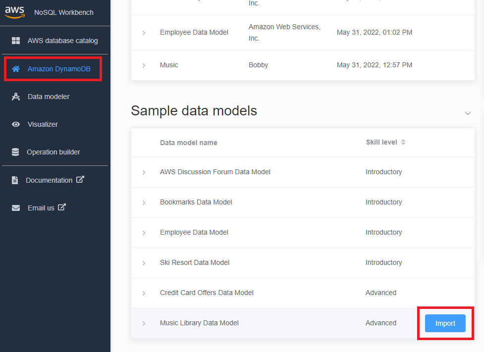 Tangkapan layar konsol yang menampilkan impor data sampel.