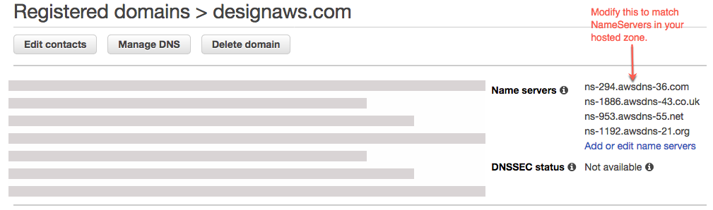 Bagian domain Terdaftar dari konsol Route 53 menampilkan nilai server nama.