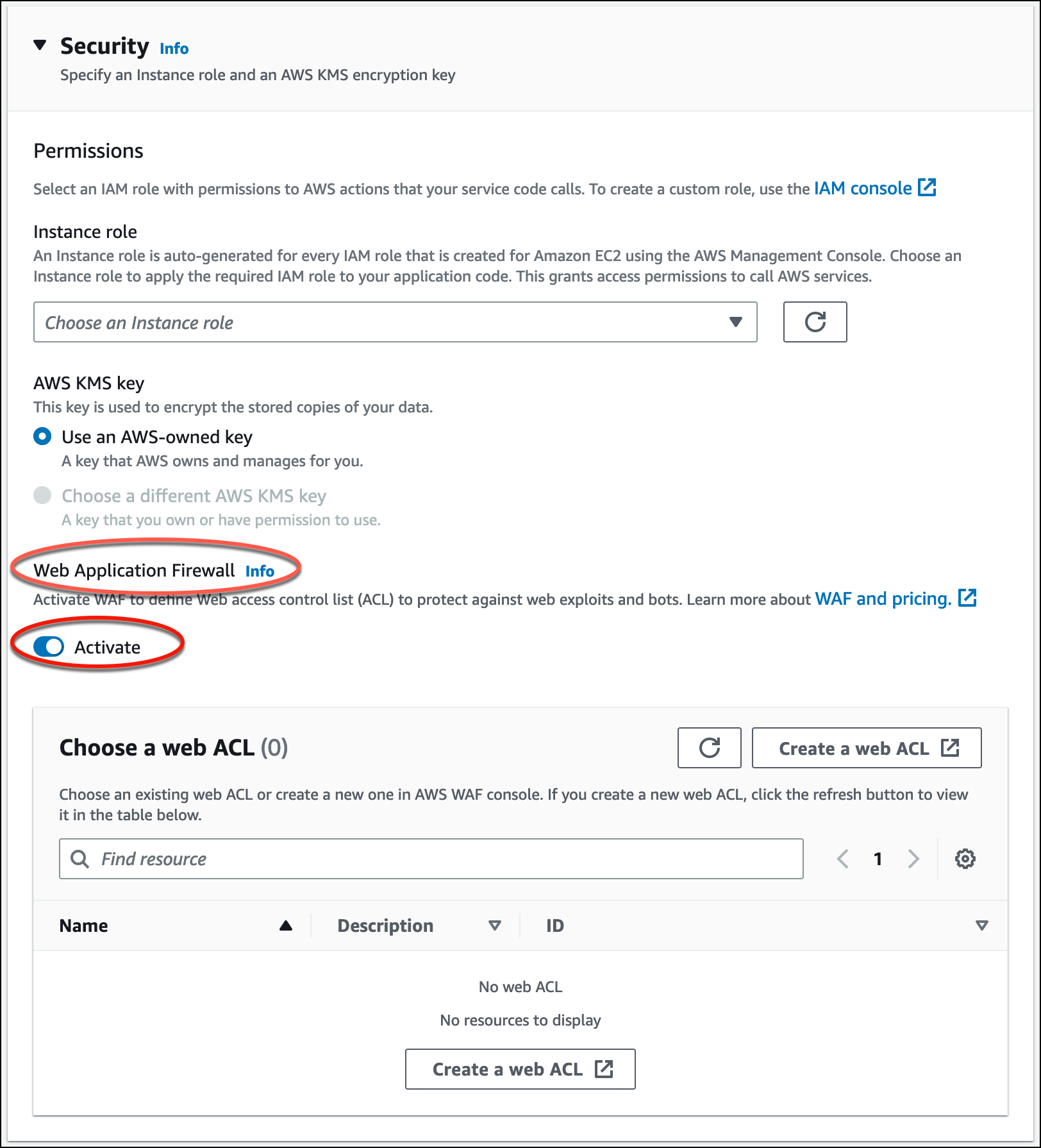 Tata letak konsol App Runner, menampilkan opsi Firewall Aplikasi Web.