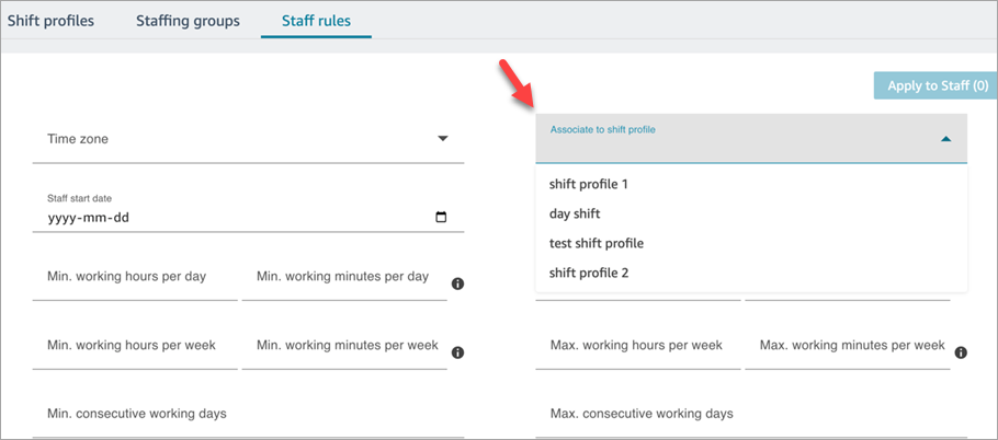 Tab aturan staf, menu tarik-turun associate to shift profile.