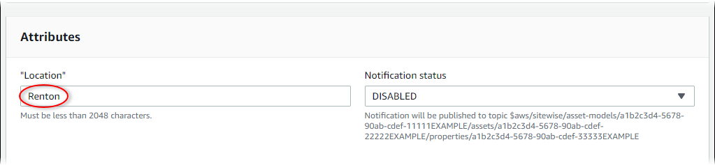 AWS IoT SiteWise Tangkapan layar halaman “Edit aset” dengan nilai atribut yang disorot.