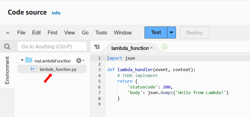 Diagram yang menunjukkan editor kode konsol dan file lambda_function.py di file explorer