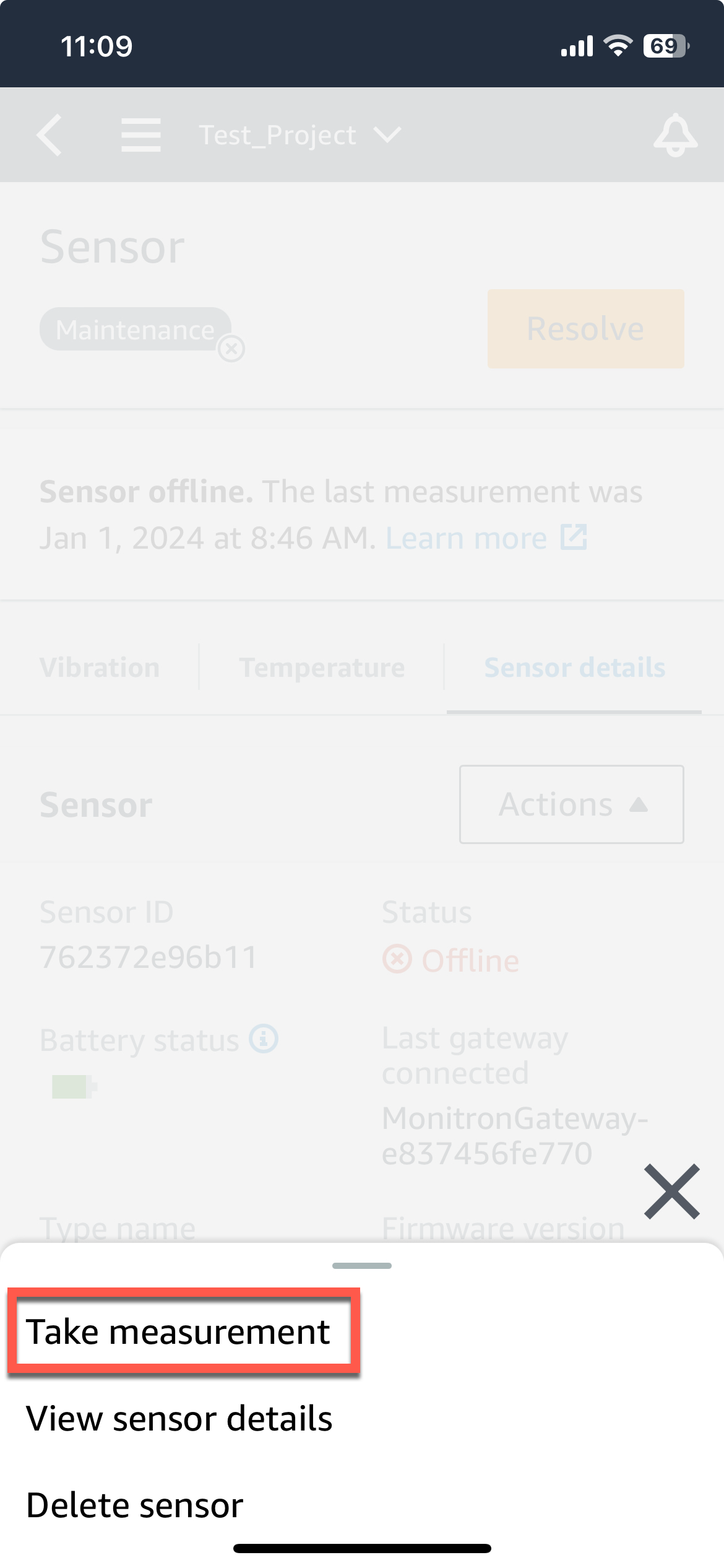 Mobile app interface showing sensor details with "Take measurement" option highlighted.