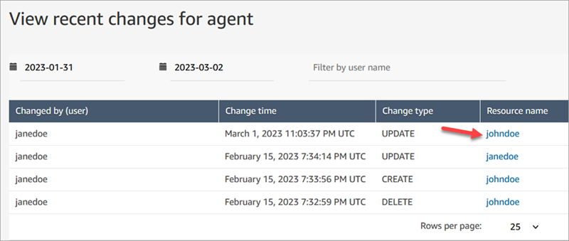 Pagina Visualizza modifiche recenti per agente, con una freccia che punta al nome della risorsa.