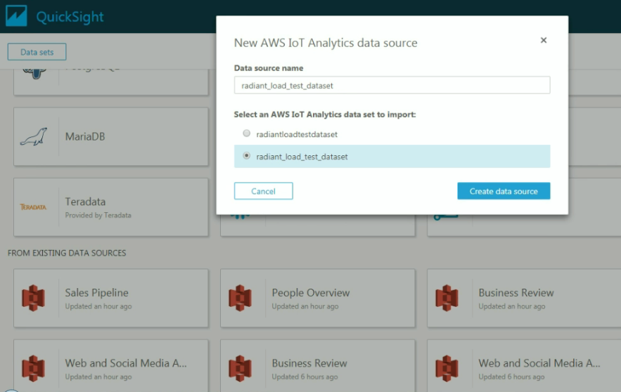 Screenshot di come creare una nuova origine dati in Amazon QuickSight.