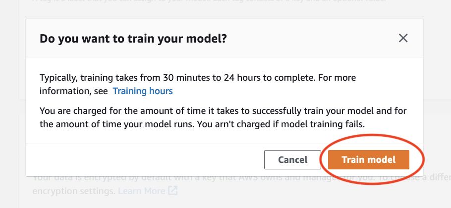 Pagina di configurazione del modello di treno che mostra il pulsante Train Model.