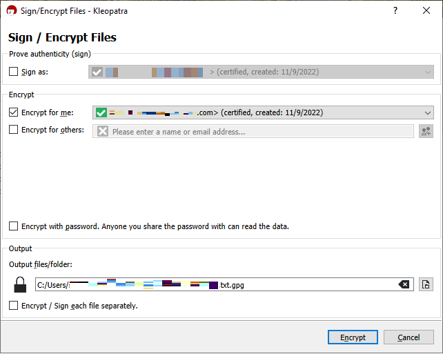 Le opzioni di Kleopatra per firmare e crittografare i file. L'opzione Sign as è deselezionata e l'opzione Encrypt for me è selezionata.