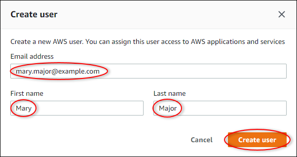 [Assign users (ユーザーの割り当て) ] が強調表示された [Portal details (ポータルの詳細) ] ページ。