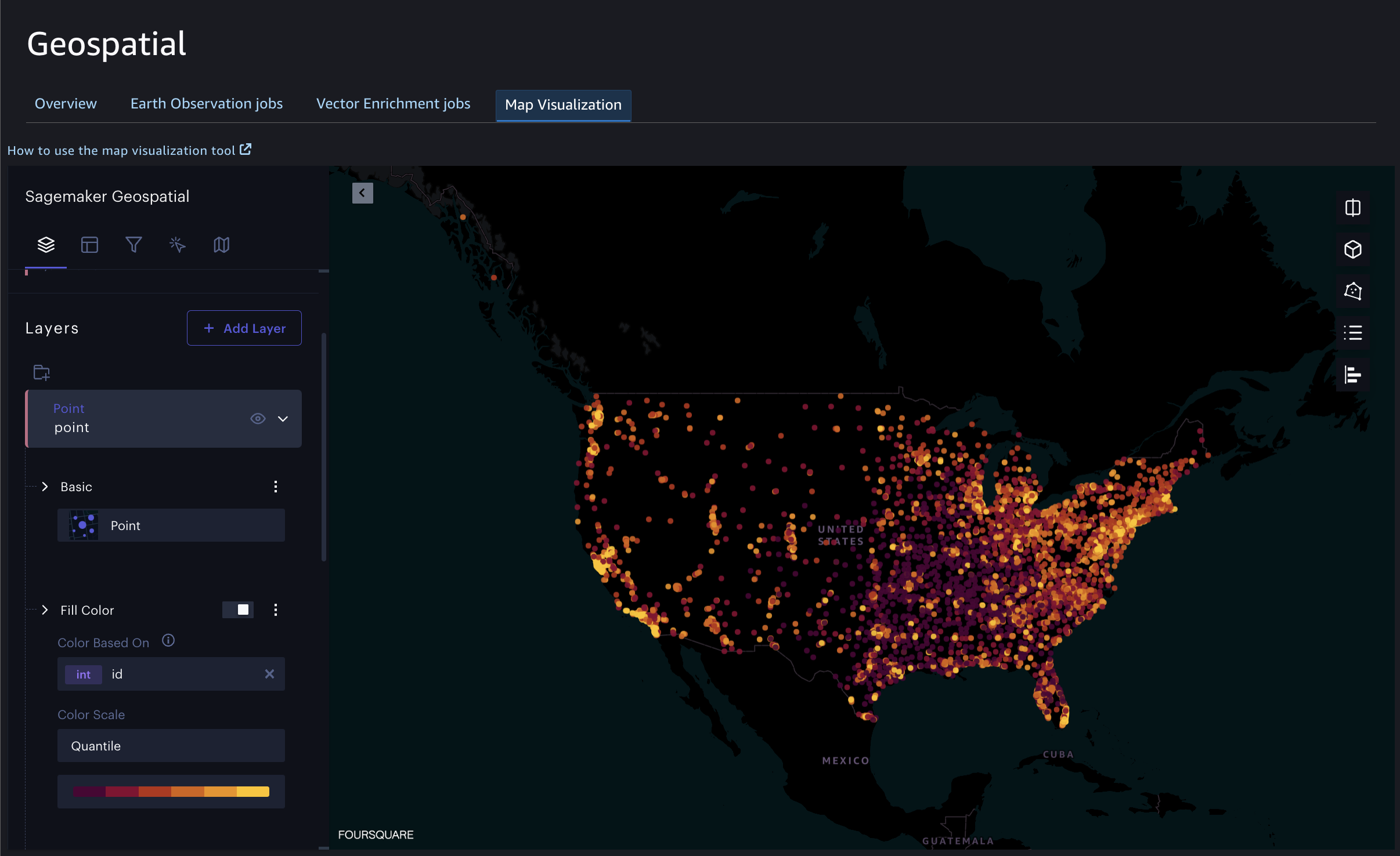 USA マップ上のデータポイントを含むレイヤーパネル。 SageMaker 地理空間機能でサポートされています。