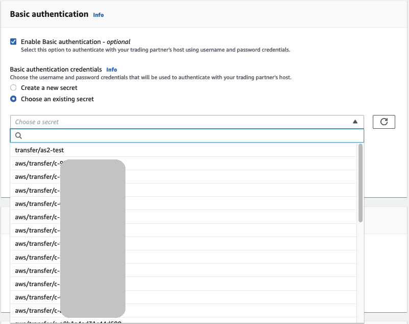 AWS Transfer Family コンソールの「コネクタの作成」ページには、「既存のシークレットを選択」が選択された「基本認証」セクションが表示されます。