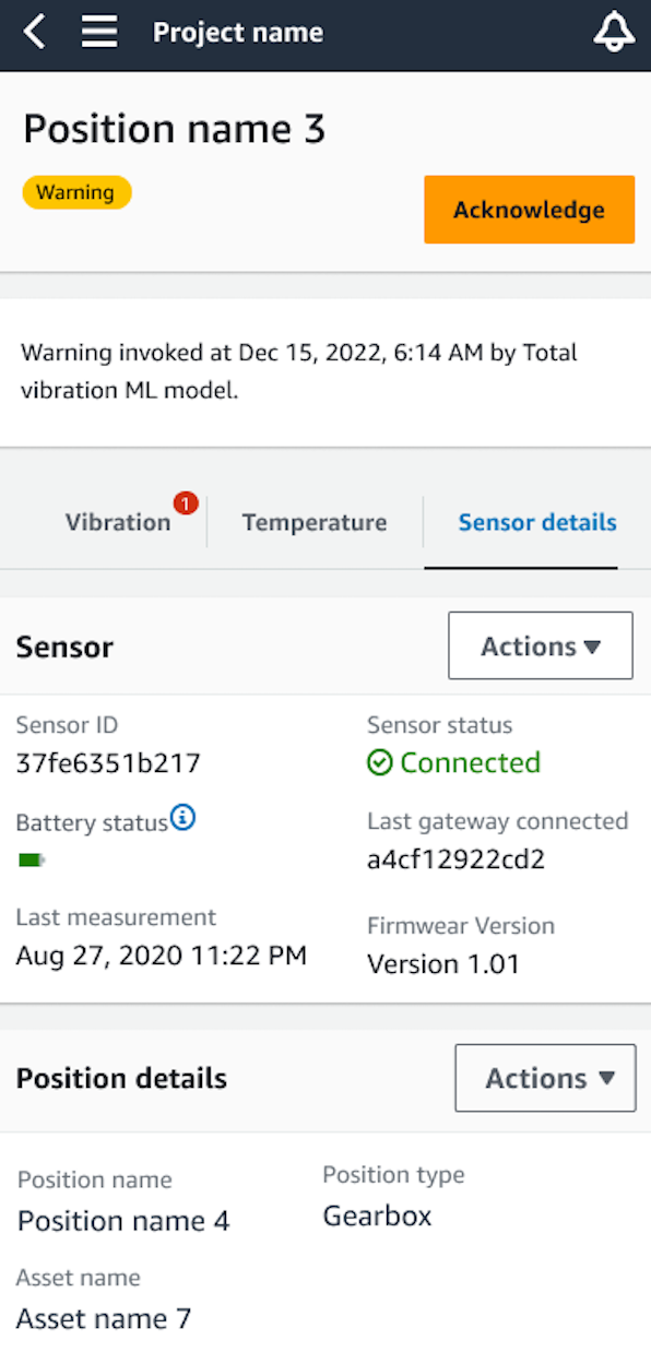 Sensor details interface showing vibration warning, sensor status, and position information for a gearbox.