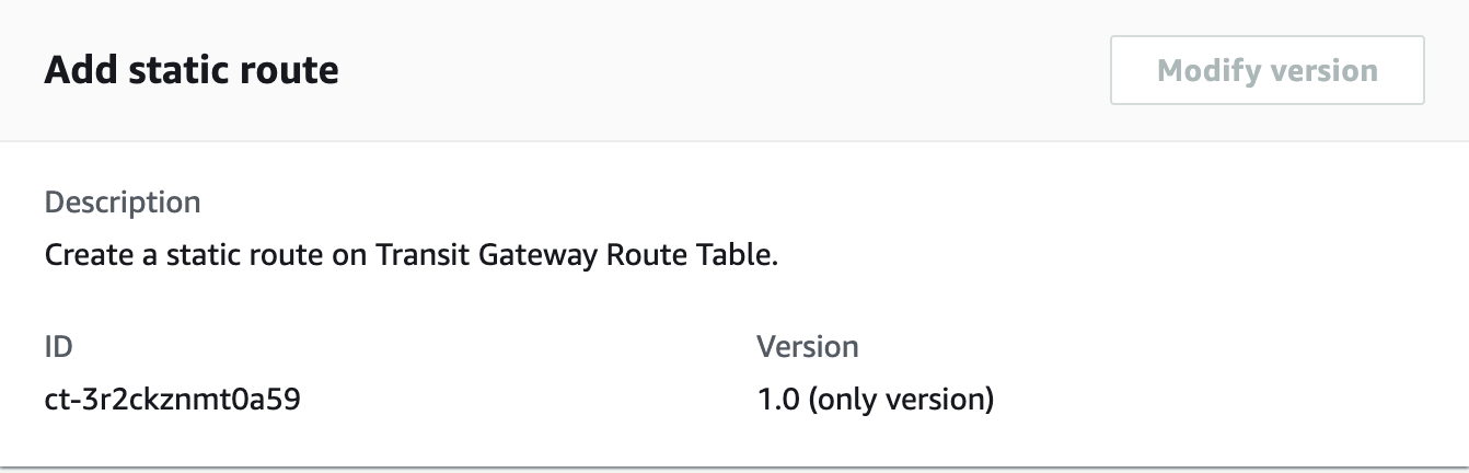 Interface para adicionar uma rota estática à tabela de Transit Gateway rotas, mostrando descrição e ID.