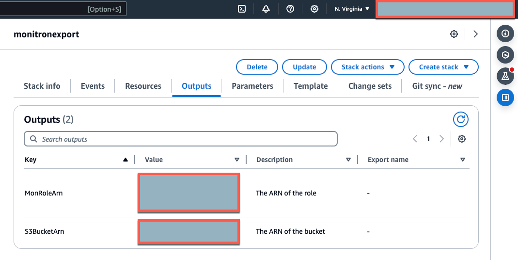 AWS CloudFormation stack outputs page showing MonRoleArn and S3BucketArn with descriptions.