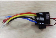 图像：AWS DeepRacer 车辆 ESC